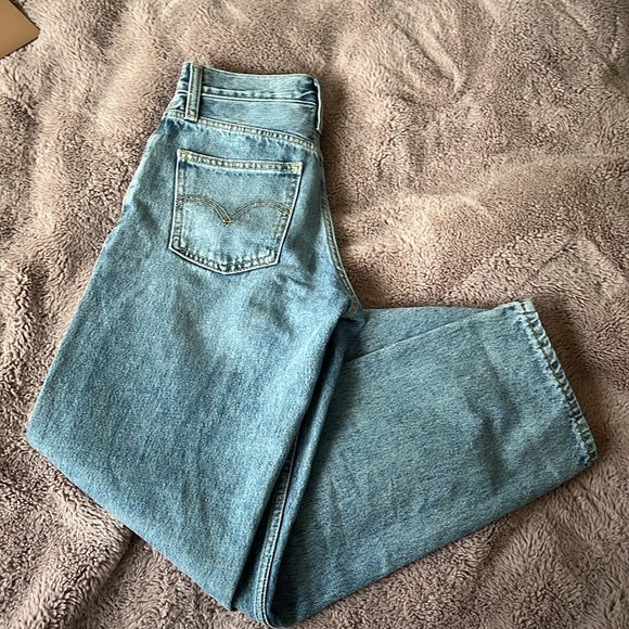 Levi’s dad Jean - Picture 2 of 4